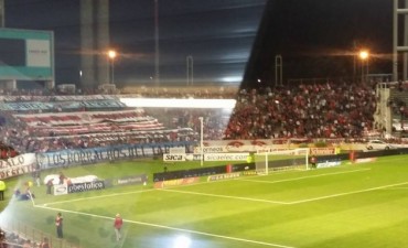 Aldosivi le ganó a River Plate 3 a 1