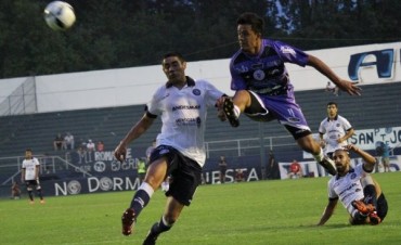 EL SÁBADO 17 HORAS VILLA DALMINE VS SANTAMARINA