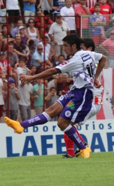 VILLA DÀLMINE EMPATÒ 2 a 2 COMO LOCAL FRENTE A JUVENTUD UNIDA DE GUALEGUAYCHÙ