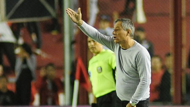 Holan: Perdimos porque no pateamos al arco