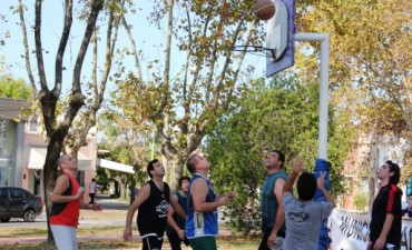 La Plaza “Italia” recibe hoy la 2° Edición del Torneo de Básquet “3 x 3”