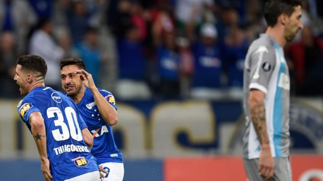 Racing Club perdiò en Belo Horizonte y quedó segundo en la zona