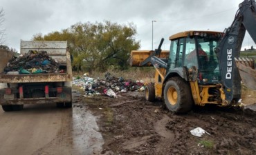 El Municipio limpió un basural en Villanueva