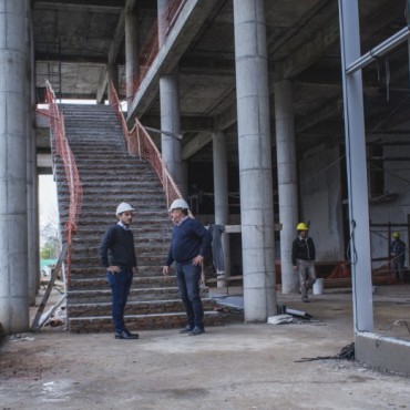 Continúan las obras en el nuevo edificio de la Biblioteca Pública Municipal