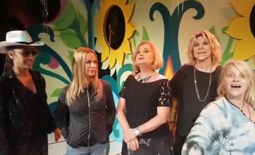 Menopausia Show se presentò en el Teatro