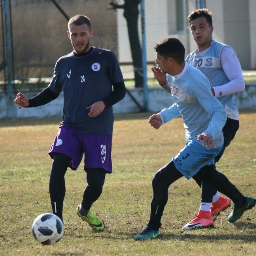 Villa Dàlmine realiza un nuevo ensayo futbolìstico frente a J.J.Urquiza