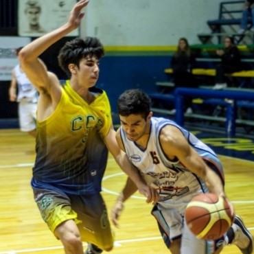 CIUDAD DE CAMPANA ganò en Pilar y define el play off como local