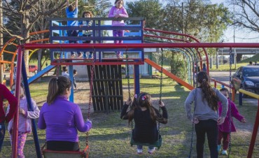 El Intendente reinauguró la plaza de Río Luján, un espacio público renovado para los vecinos del barrio