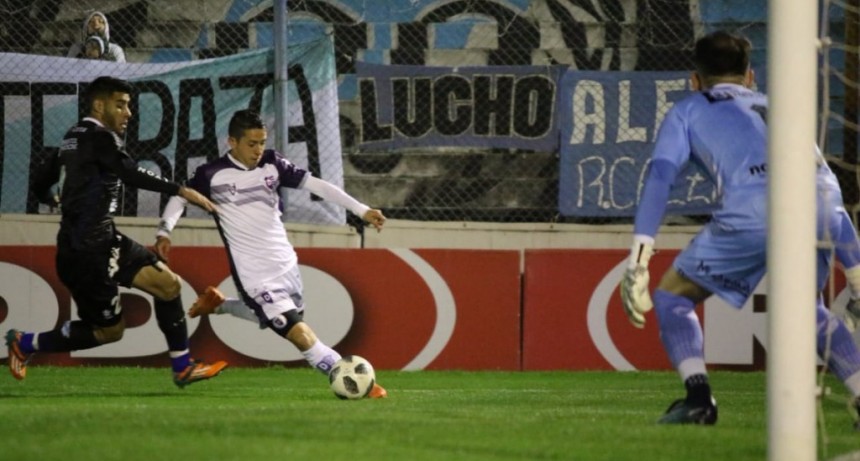 Gran victoria de Villa Dálmine frente a Temperley por 2 a 0