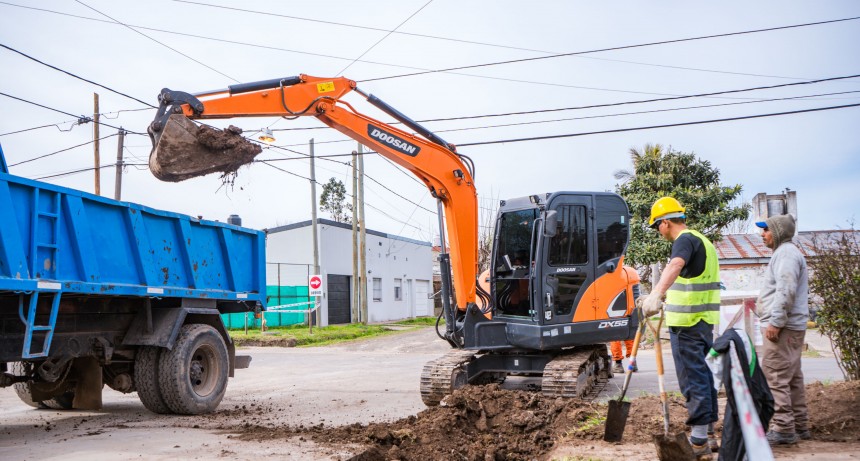 El Municipio comenzó otra obra clave para las familias del barrio Las Campanas 