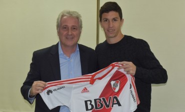 Nacho Fernández y Montiel renovaron sus contratos