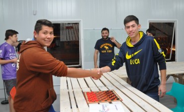 Con ajedrez y damas, se definió la quinta etapa de “Campana Juega”