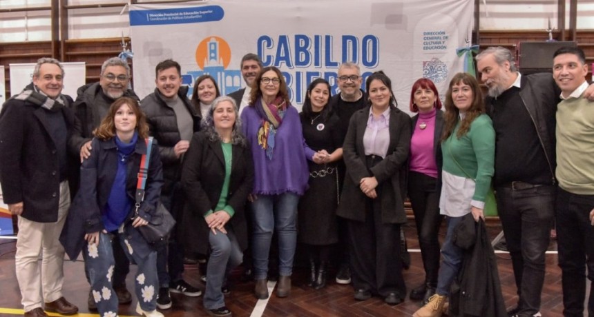 Se llevó a cabo el Cabildo Abierto en el ISFD N° 116