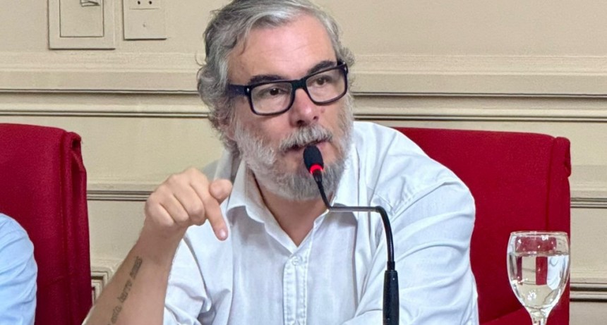 Leo Midón: “Abella debe asumir que el dengue es un problema de todos y todas”