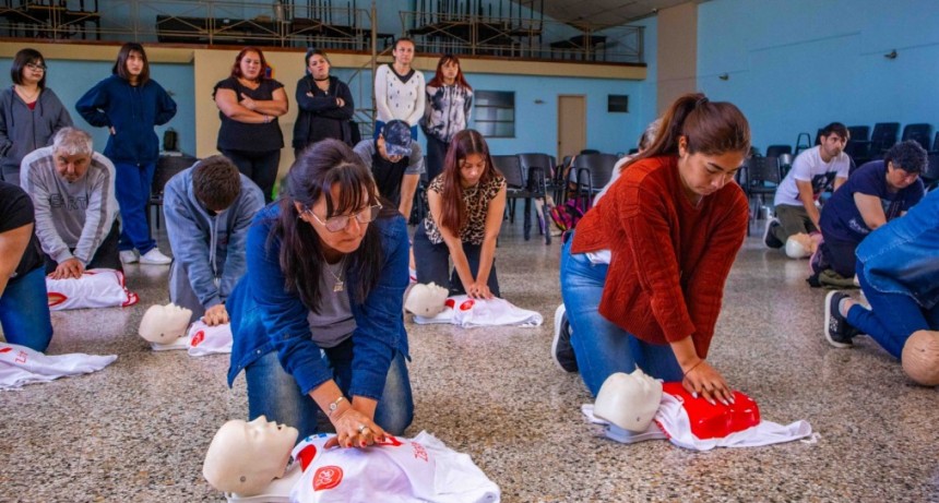 El Municipio ya capacitó a más de 5.000 vecinos en RCP