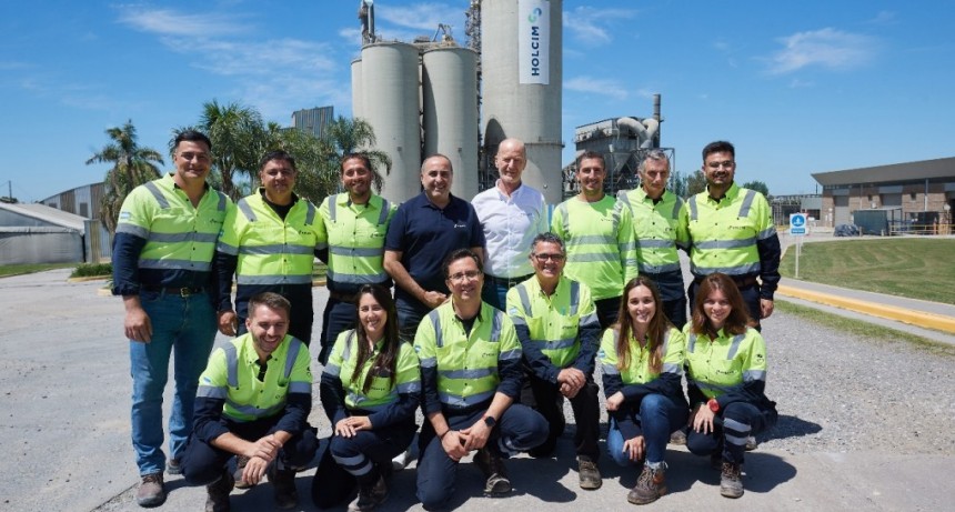 HOLCIM ARGENTINA CELEBRA LOS 25 AÑOS DE SU PLANTA EN CAMPANA 