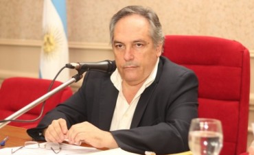 Con emotivas palabras Juan Ghione se despidiò de la Presidencia del H.C.D