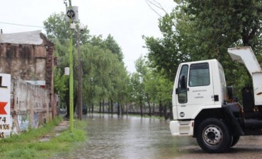 El Municipio procedi&oacute; a la limpieza de bocas de tormenta y sumideros