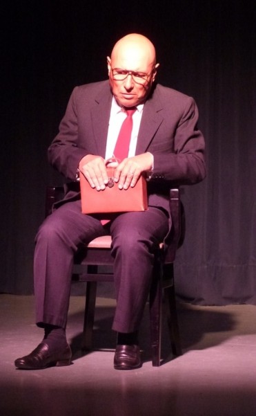 “Como un puñal en las carnes se presentó en el Teatro Municipal