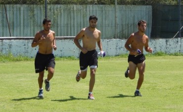 EL PRESIDENTE DE LA SUB COMISI?&rsquo;N DE F�TBOL DEL CLUB VILLA D�LMINE SE REFIERE A LOS REFUERZOS
