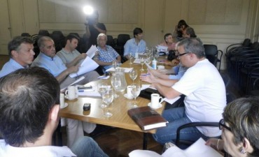 Nueva reuni&oacute;n de Concejales por la permuta del Estadio de Villa D&aacute;lmine por el puerto de Frutos