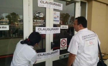 POR FALTA DE HIGIENE, SALUD CLAUSUR&Oacute; EL CL&Aacute;SICO  PARADOR &ldquo;ATALAYA&rdquo; Y DECOMIS&Oacute; 10 TONELADAS DE ALIMENTOS