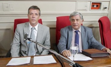 &ldquo;El SECRETARIO RODRIGUEZ DEBER&Iacute;A RENUNCIAR POR TODAS LAS ANOMALIAS DEL PROYECTO QUE LE ESCONDEN A LA INTENDENTE&rdquo;