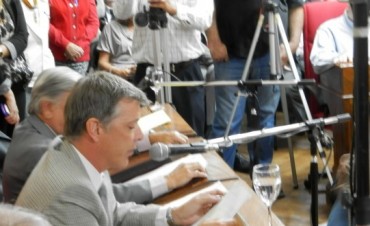 &ldquo;&iquest;Quien es el funcionario responsable de las irregularidades detectadas en la administraci&oacute;n del Mercado de Frutos?&rdquo;