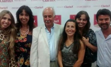El intendente Carlos Ronda estuvo en Mar del Plata con funcionarios provinciales y productores teatrales