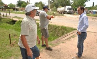 Otamendi: Abella recorri&oacute; obras hidr&aacute;ulicas para evitar inundaciones
