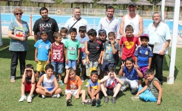 La Biblioteca P&uacute;blica lleg&oacute; a la Colonia de Verano
