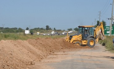 Siguen las obras para prevenir inundaciones en San Cayetano 