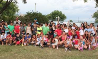 Los chicos de la Colonia Municipal se capacitan en seguridad acu&aacute;tica 
