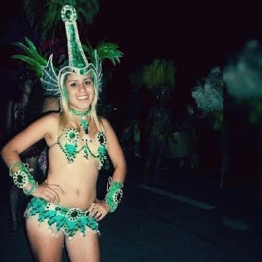 El pre-carnaval debuta en el barrio San Felipe