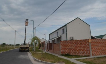 El Municipio conect&oacute; la luminaria del barrio Siderca Verde Nuevo