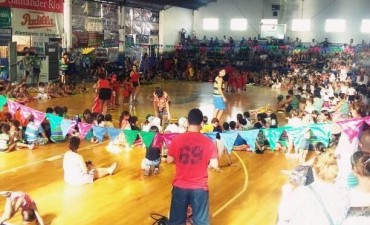 La Colonia de Verano 2015/16 del Club Ciudad de Campana cuenta con m&aacute;s de 870 colonos 