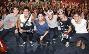 CON LOS YOUTUBERS, LOS ADOLESCENTES TUVIERON SU FIESTA EN ESPACIO CLAR&Iacute;N
