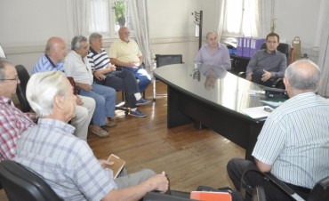 El Intendente se reuni&oacute; con representantes de centros de jubilados 