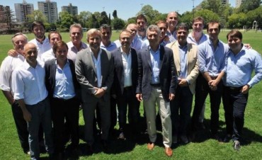 Abella particip&oacute; de un encuentro entre el presidente Macri e intendentes del PRO