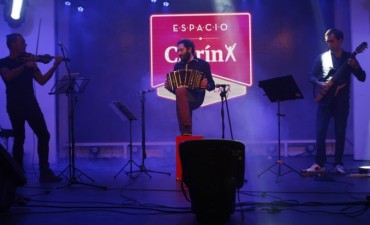 Mi&eacute;rcoles de tango y folclore 