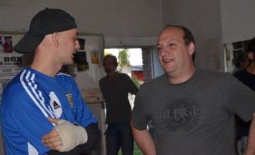 Sergio Roses visit&oacute; la escuela de boxeo del Principito Witt