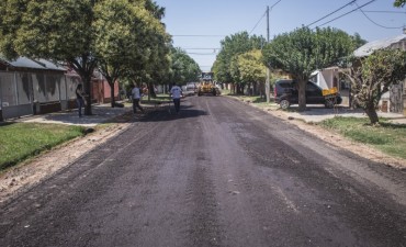 Villanueva: el Intendente supervis&oacute; la colocaci&oacute;n de RAP en la calle Rawson 