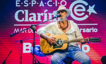 El blues estuvo presente en Espacio Clar&iacute;n