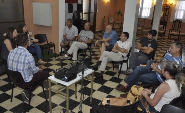Avenida Rocca: el Municipio present&oacute; a los vecinos los avances de las obras