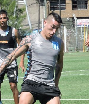 Ricardo Centuri&oacute;n: Quiero ganar la Libertadores con Racing Club