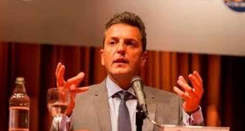 El kirchnerismo busca acercar a Sergio Massa para una interna