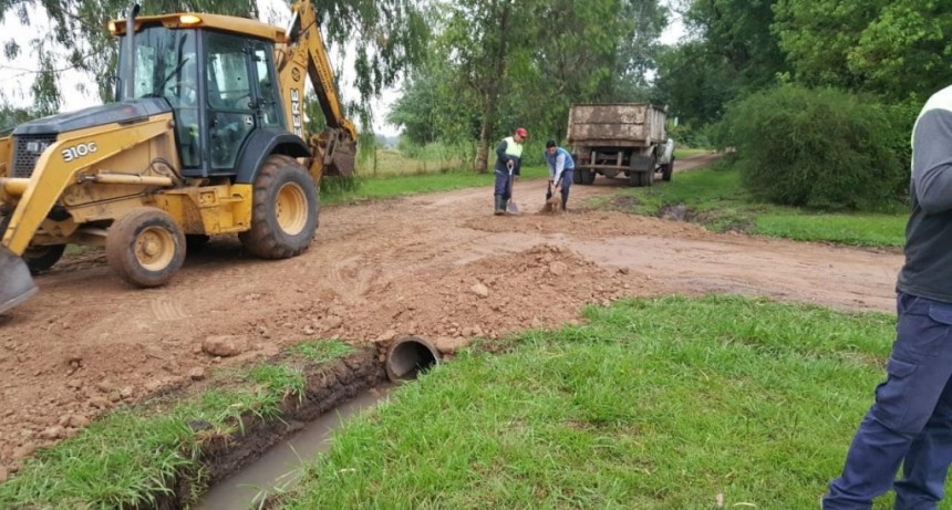 Alto Los Cardales: se realizaron trabajos de zanjeo y canalizaci&oacute;n de desag&uuml;es