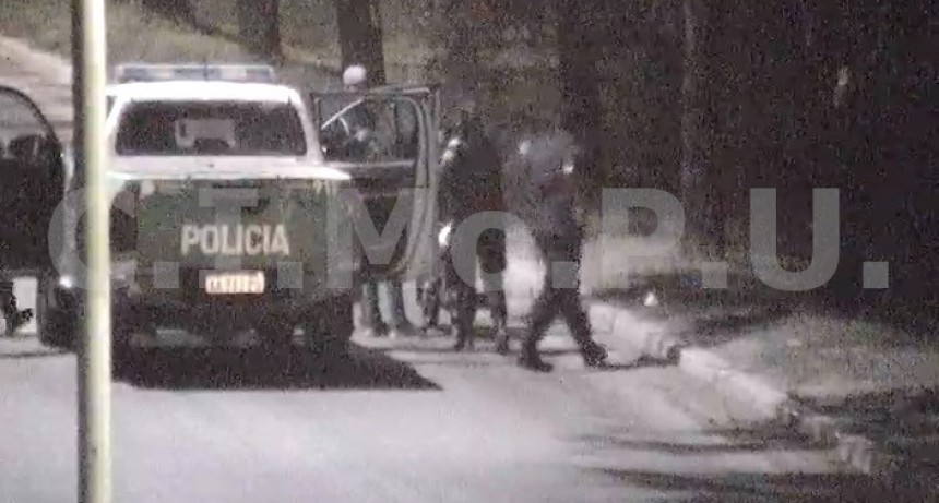 Detienen a motochorros tras asaltar a 3 personas