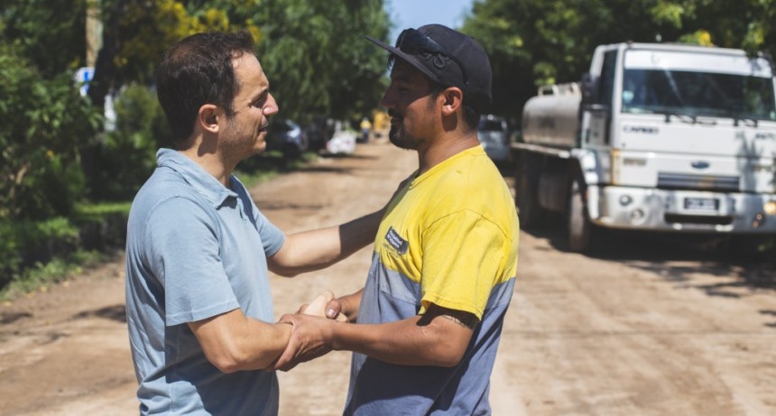 Entoscan la calle M&aacute;rmol en Las Acacias