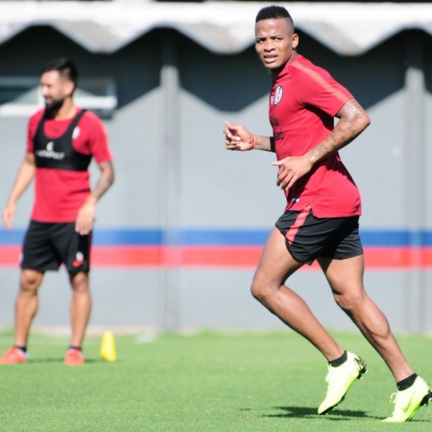 Andrés RenterÃa es nuevo refuerzo de San Lorenzo de Almagro